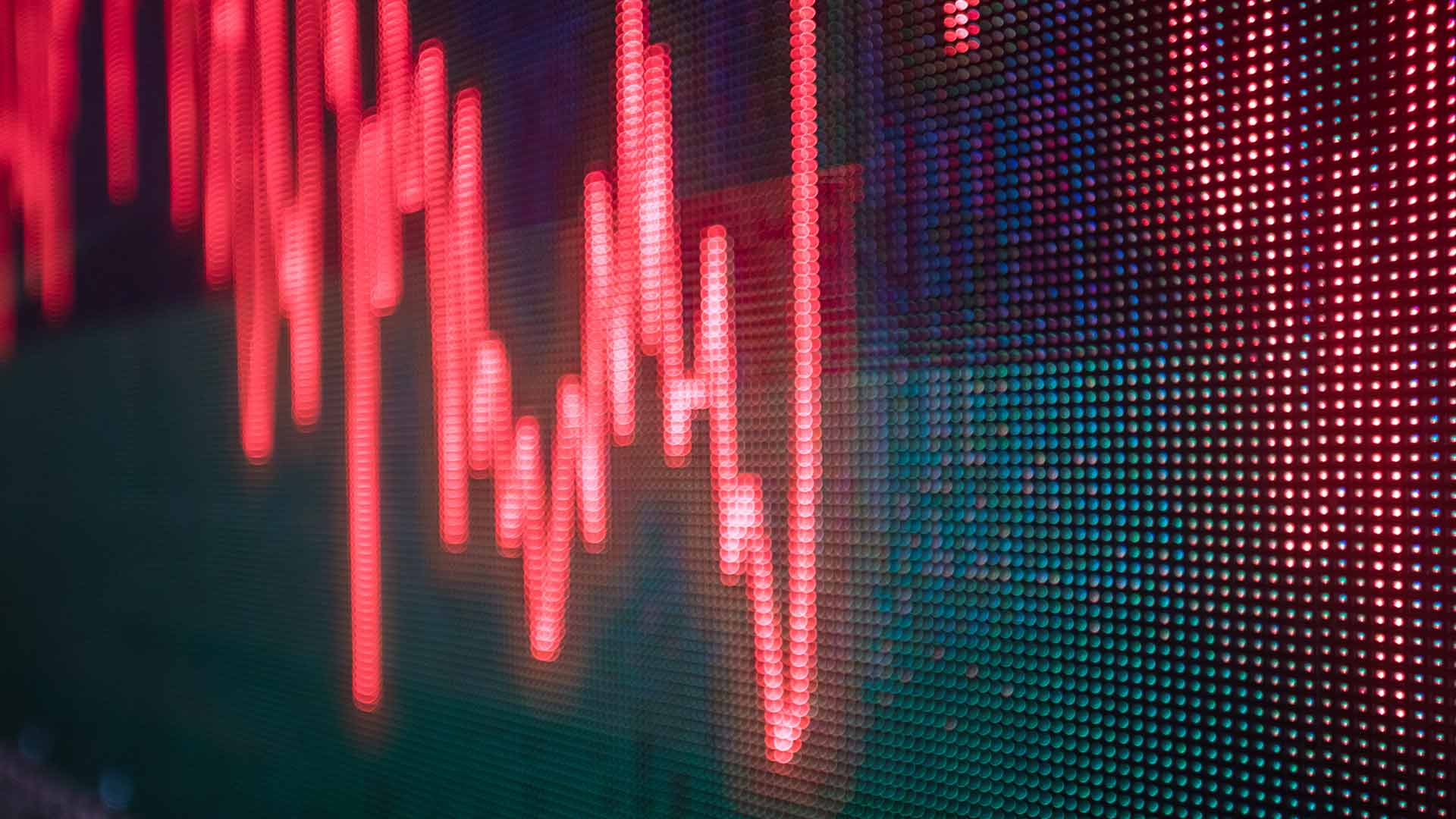 Financial markets interest rates chart showing falling rates