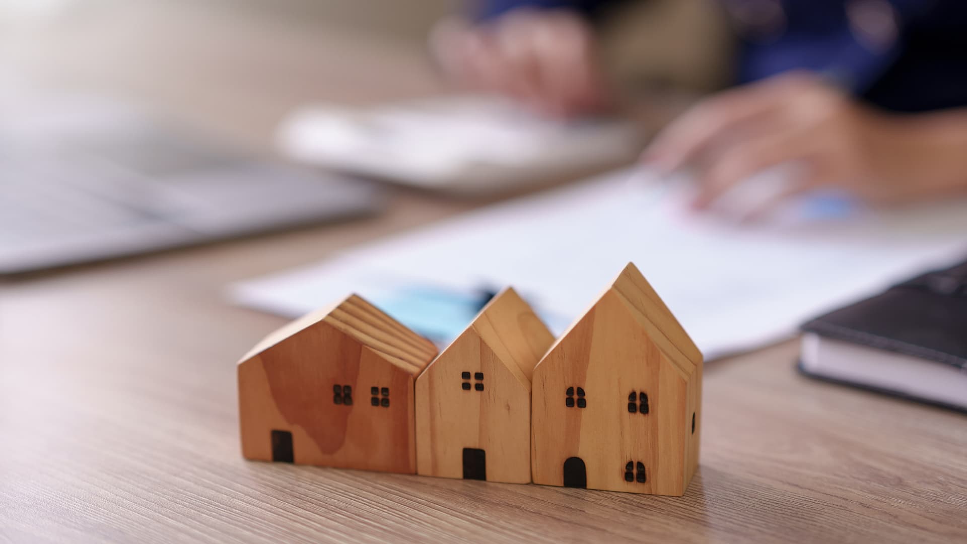 bridge loan vs HELOC